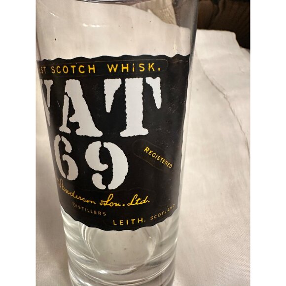 Vintage Vat 69 Finest Scotch Whisky Glass Tumbler - Picture 5 of 5